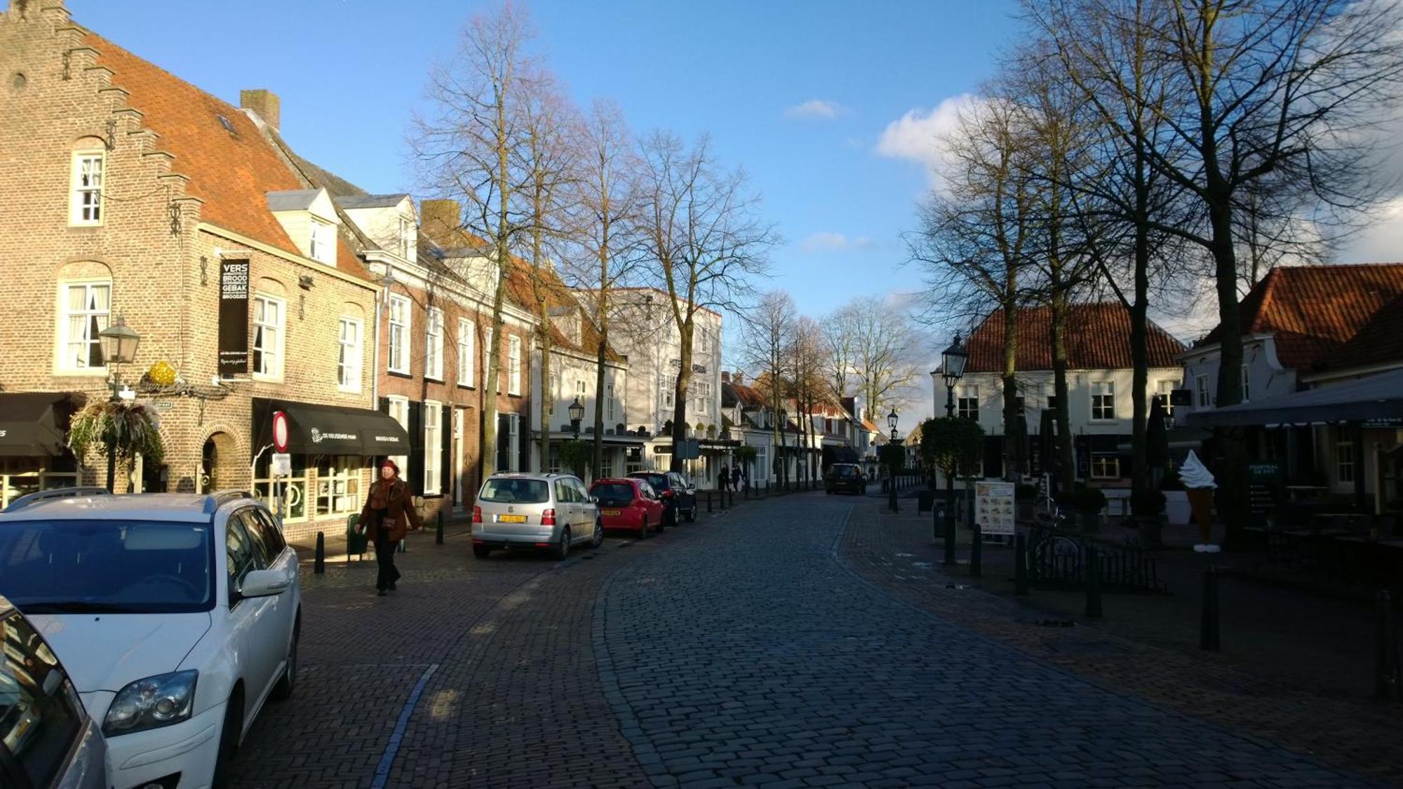 Hotel De Kroon Oirschot Bagian luar foto